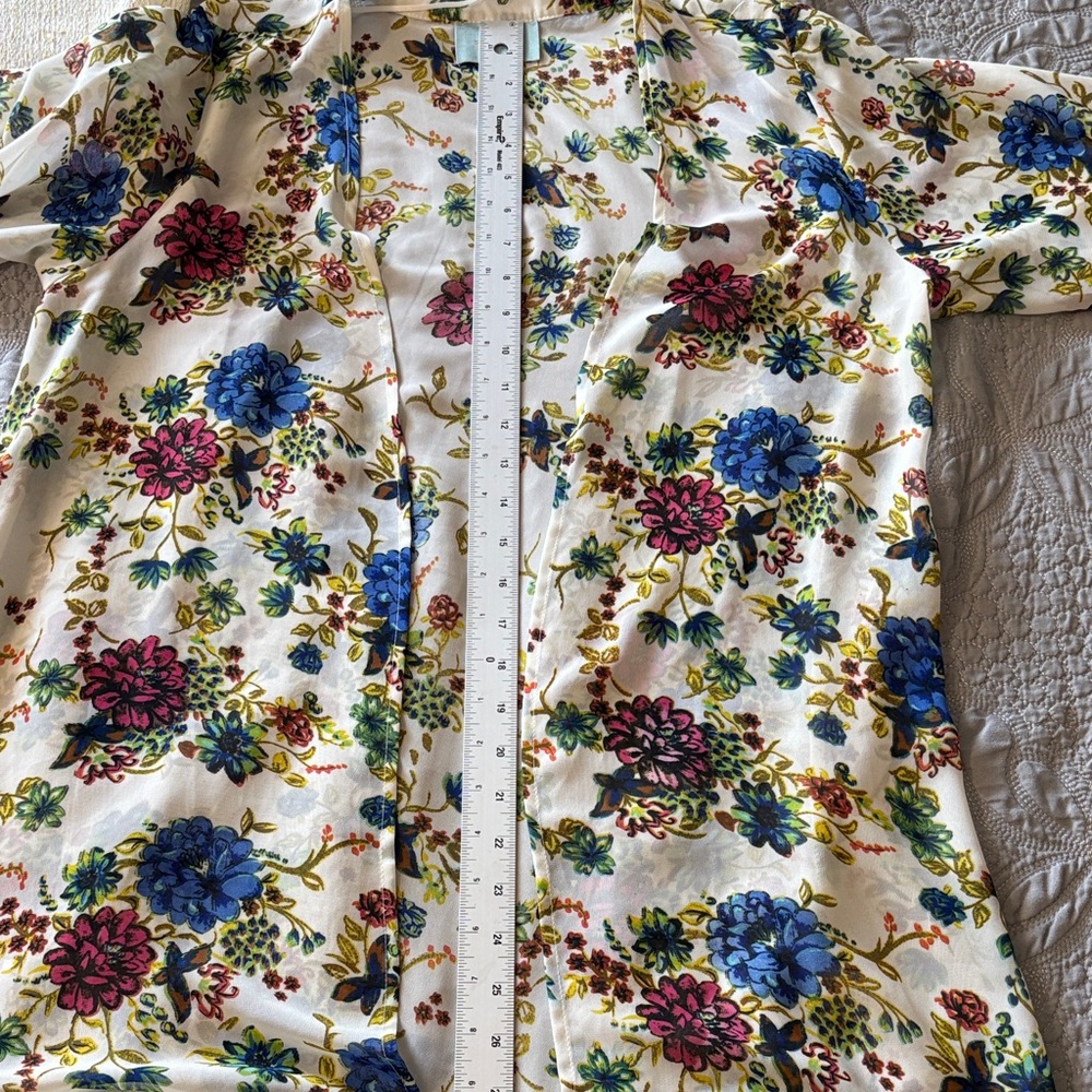 Skies Are Blue Floral Kimono Cardigan Medium Boho Sheer Fringe Hem Festival - Picture 12 of 14